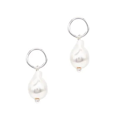 Pearl Circle Stud Earrings