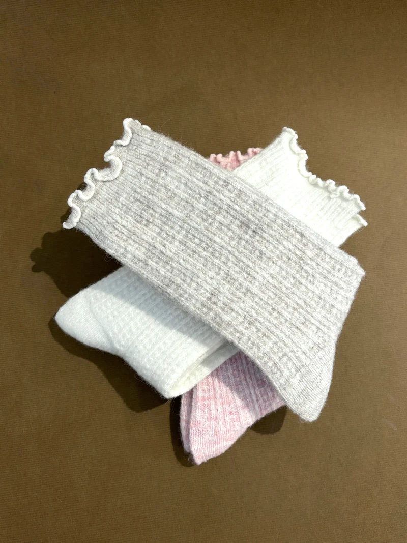 Wool Frill Crew Socks White